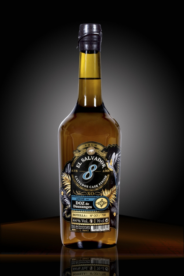 <strong>Ron El Salvador 8 años Calvados acabado en barrica</strong><br/>70 cl